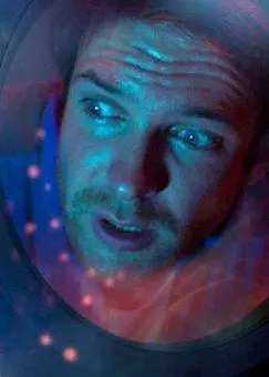 《死亡之海》影评：一场绝望深渊的生存挣扎，人性在黑暗中闪光